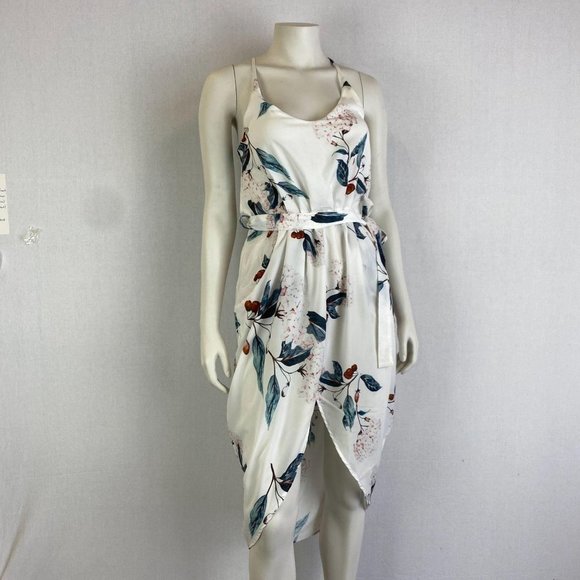 EBBY AND I Floral Print One Front Slit Dress - Picture 1 of 9